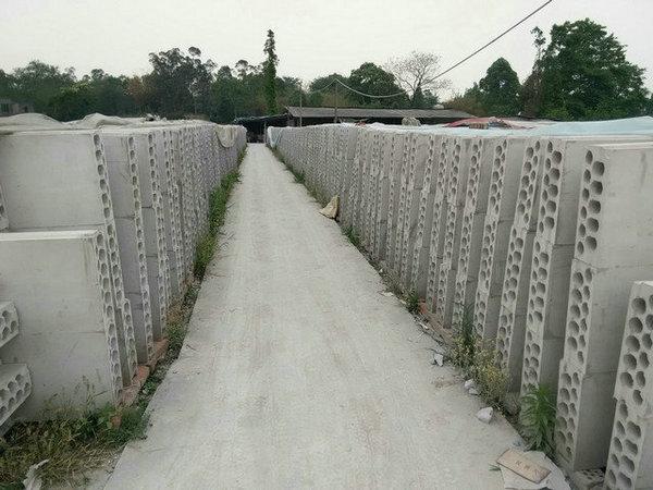 石膏砌塊廠家生產(chǎn)成品